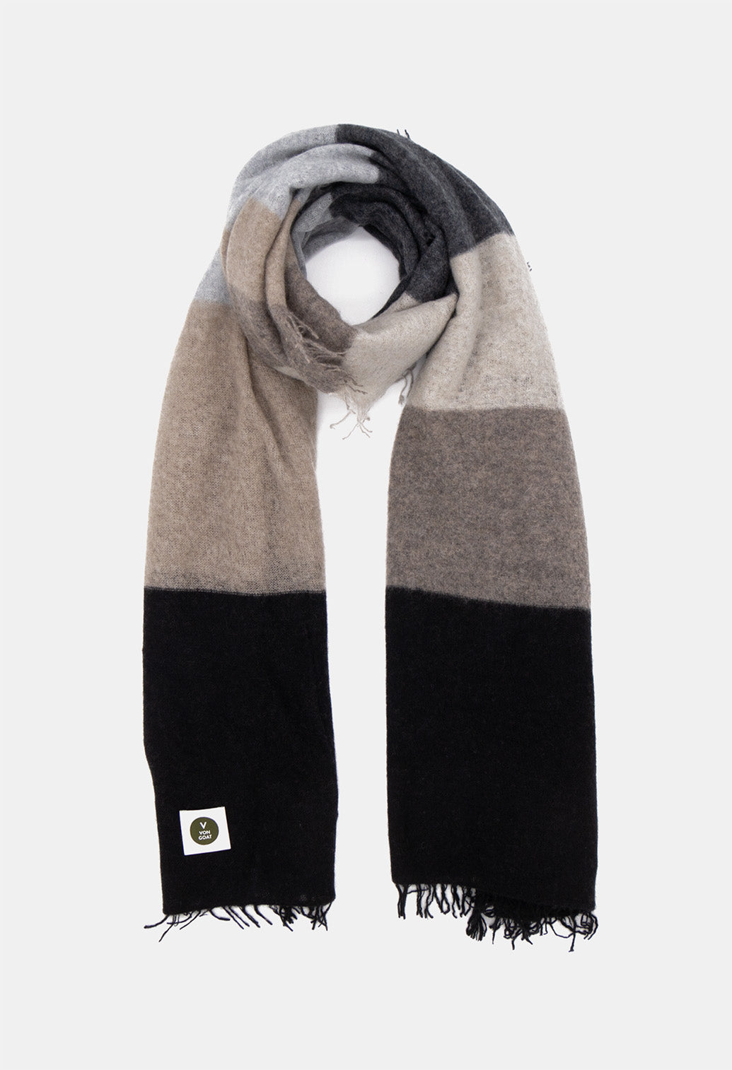 V Von Goat Kaschmir-Schal mit Fransen im Stripes-Stil in den Farben Mix aus reiner Cashmere-Wolle auf weißem Untergrund.