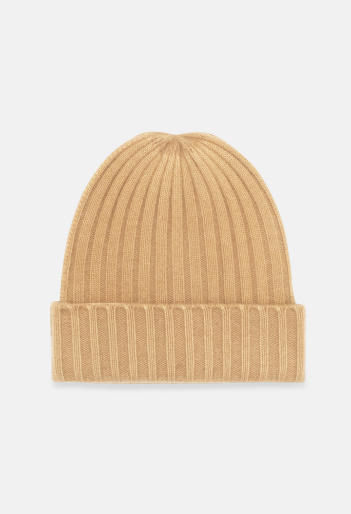 Beanie Almond