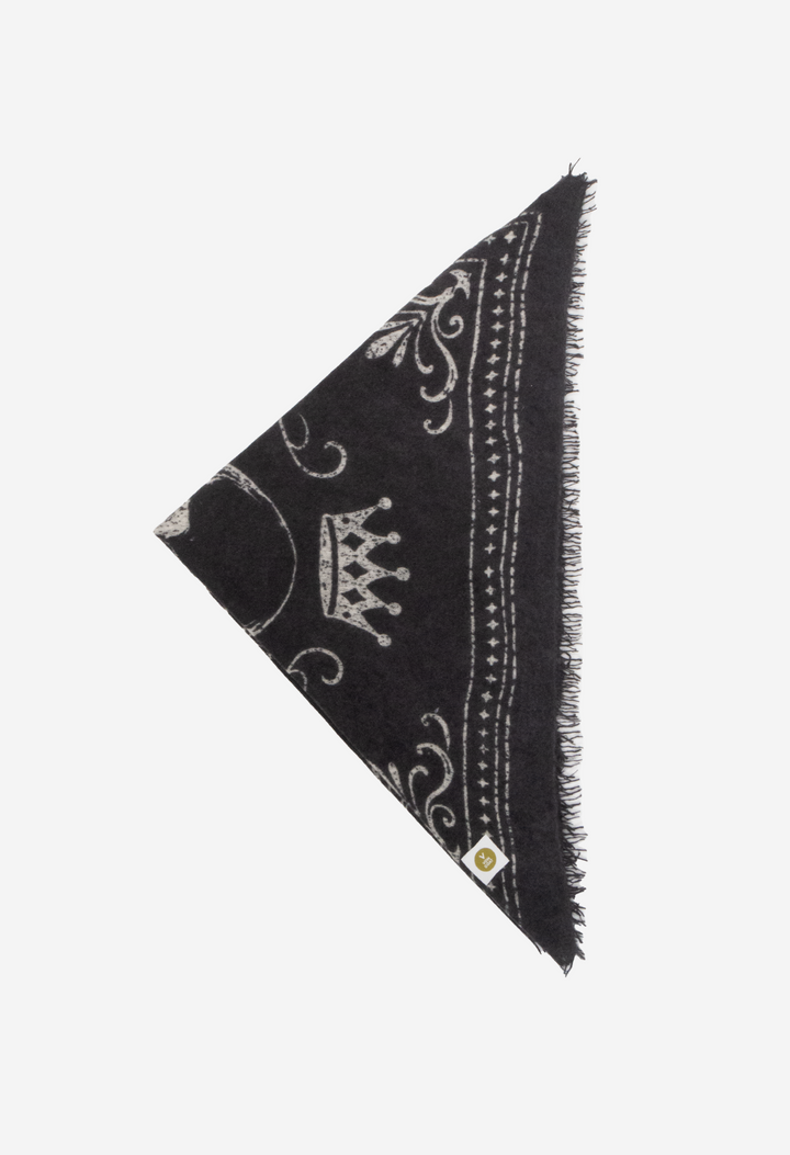 Bandana Skull Black/White XL with Fringes