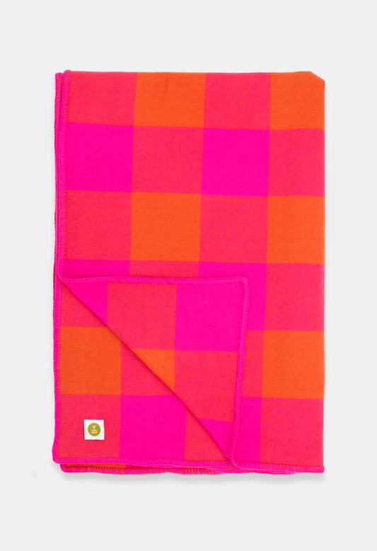 BLANKET ORANGE DAISY/NEON PINK