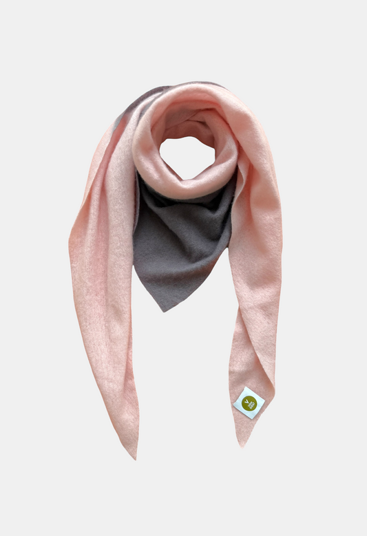 PONCHO ROSES/QUEEN`S WREATH