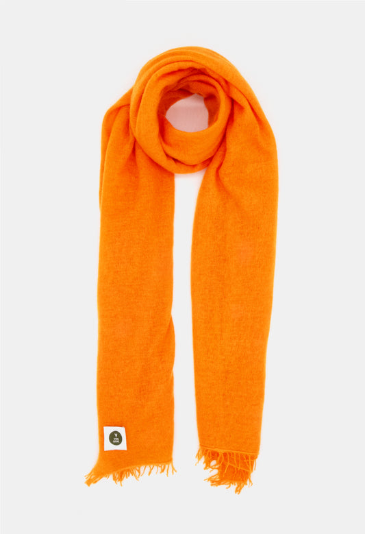 SCARF CARROT