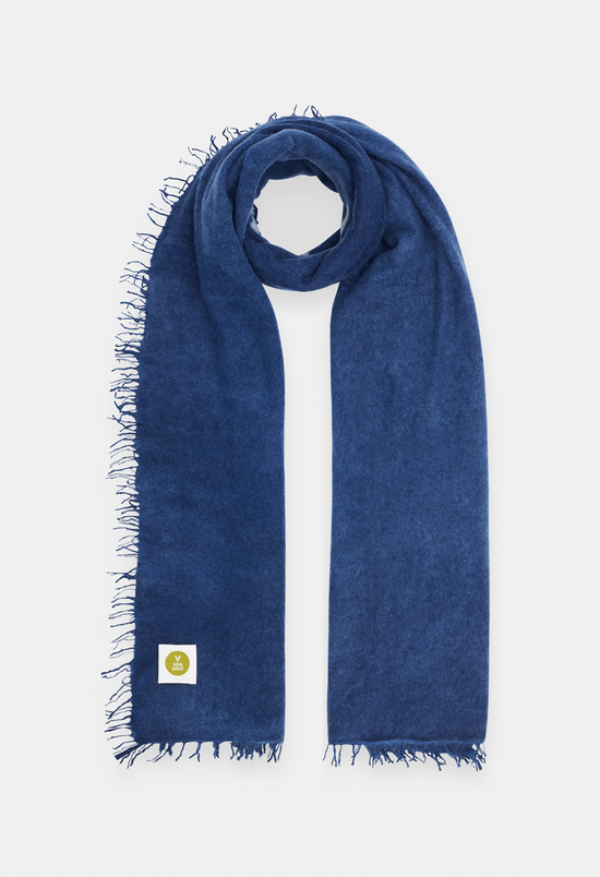 SCARF LETTERS "HAPPY"