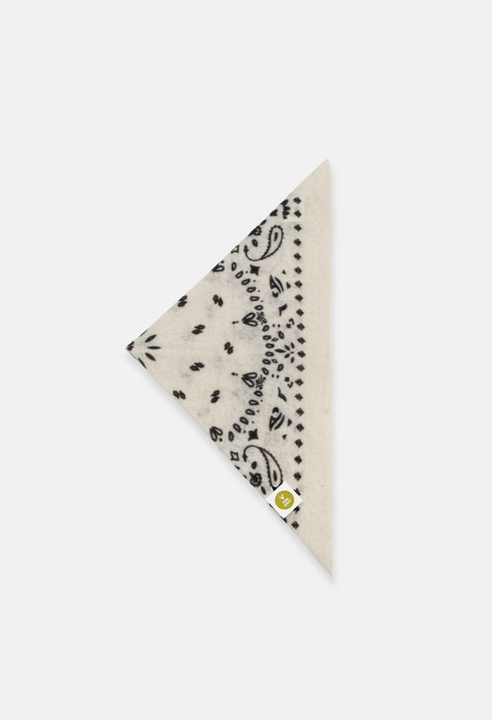 Kaschmir Tuch Bandana Paisley U in Weiss und Schwarz für Damen von V VON GOAT Trend Bandana aus 100 Prozent Cashmere handgefertigt in Nepal